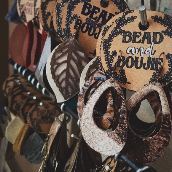 Genuine Brown & White Cow Hide Leather Cut Out Teardrop Dangle Earrings - Picture 7 of 12